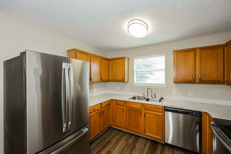 2,340/Mo, 10237 Dallam Ln Fort Worth, TX 76108 Kitchen View 2