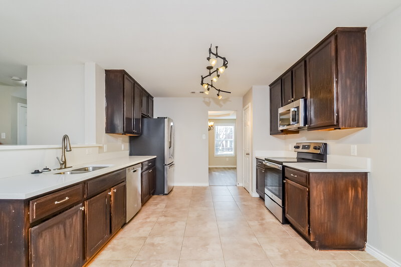 3,270/Mo, 8817 Wayne St Cross Roads, TX 76227 Kitchen View