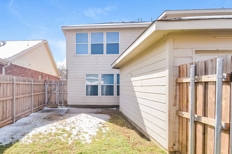 3,270/Mo, 8817 Wayne St Cross Roads, TX 76227 Rear View 2
