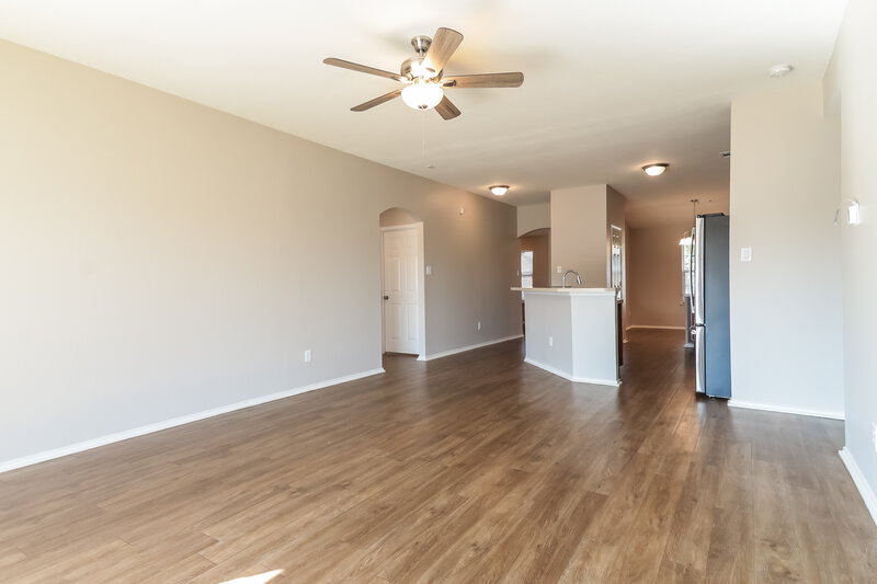 1,795/Mo, 131 Freedom Trl Forney, TX 75126 Living Room View 2