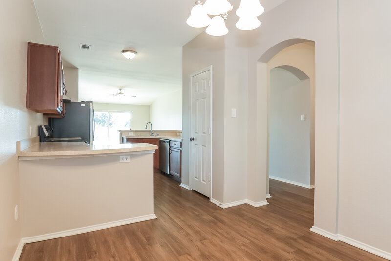 1,795/Mo, 131 Freedom Trl Forney, TX 75126 Dining Room View