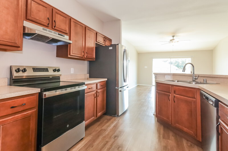 1,795/Mo, 131 Freedom Trl Forney, TX 75126 Kitchen View 2