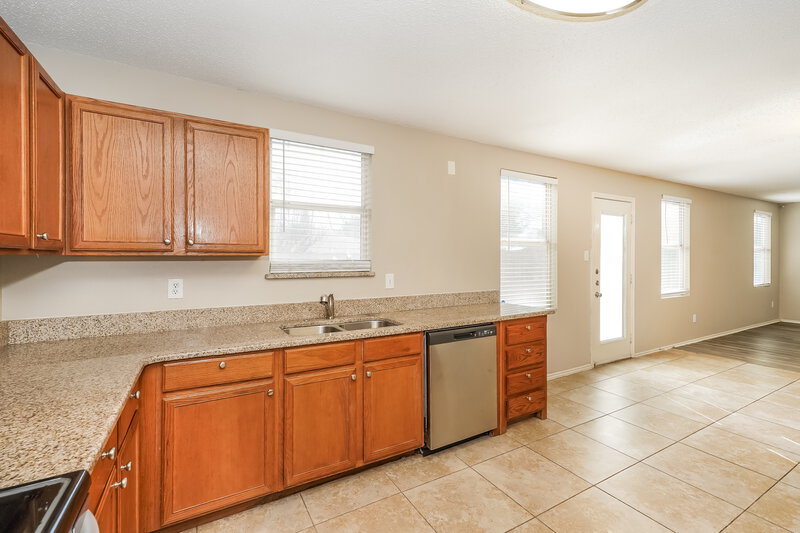 2,355/Mo, 1808 Lariat Dr Justin, TX 76247 Kitchen View 2