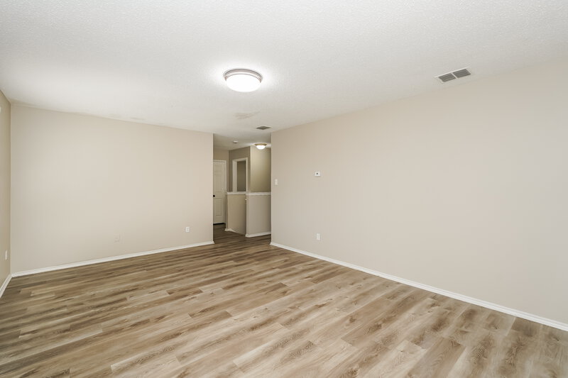 2,355/Mo, 1808 Lariat Dr Justin, TX 76247 Loft View
