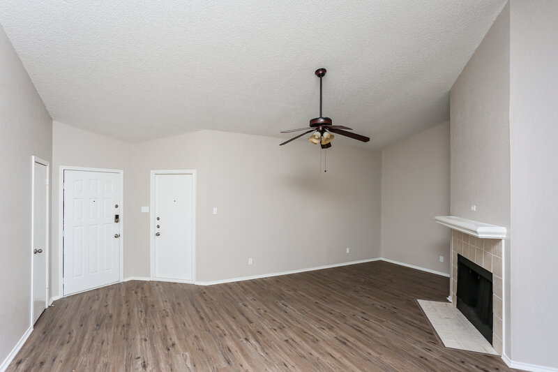 2,055/Mo, 1040 West Hills Ter Saginaw, TX 76179 Living Room View 2
