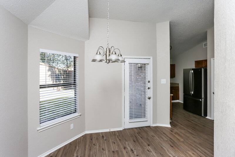 2,055/Mo, 1040 West Hills Ter Saginaw, TX 76179 Dining Room View