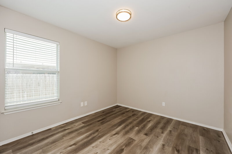 2,250/Mo, 1326 Misty Dr Midlothian, TX 76065 Bedroom View