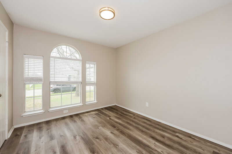 2,250/Mo, 1326 Misty Dr Midlothian, TX 76065 Bedroom View 2