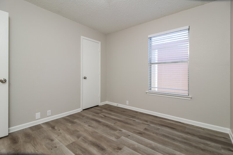 2,275/Mo, 3209 Bent Creek Dr Denton, TX 76210 Bedroom View