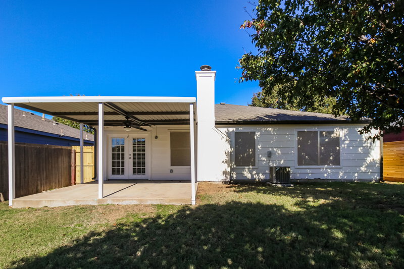 2,275/Mo, 3209 Bent Creek Dr Denton, TX 76210 Rear View