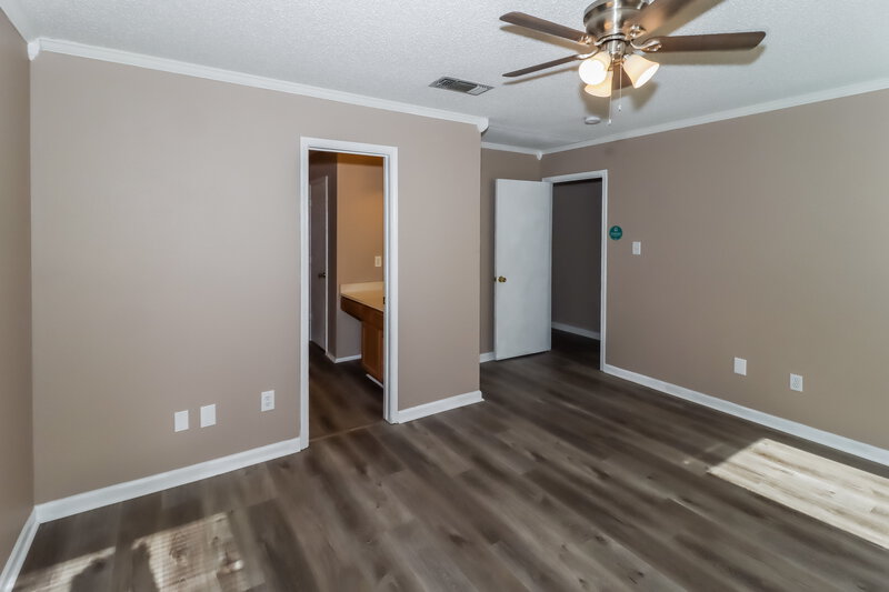 1,965/Mo, 1032 Sandalwood Dr Fort Worth, TX 76140 Main Bedroom View 2