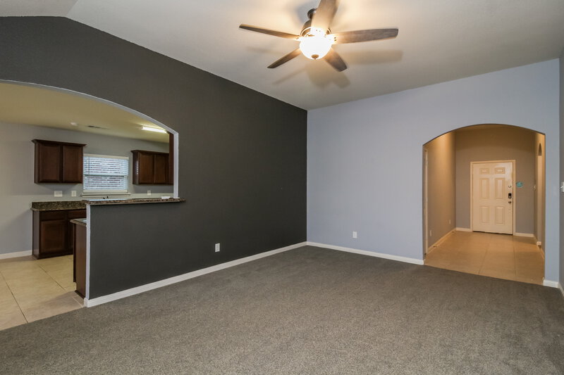 1,990/Mo, 204 Cottonwood Dr Princeton, TX 75407 Living Room View