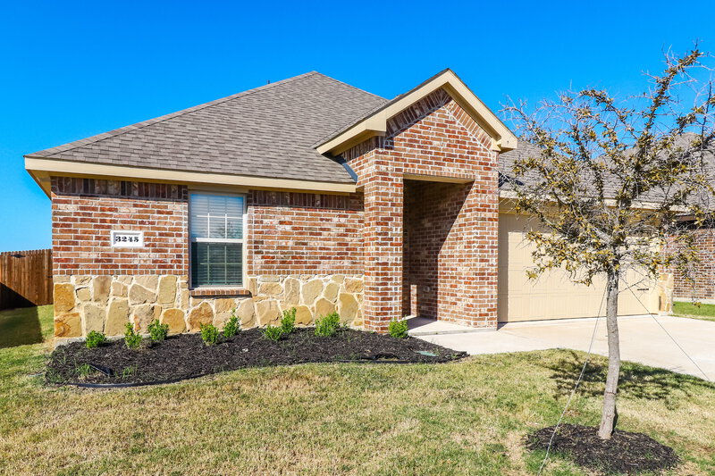 2,495/Mo, 3245 Emerson Rd Forney, TX 75126 Front View