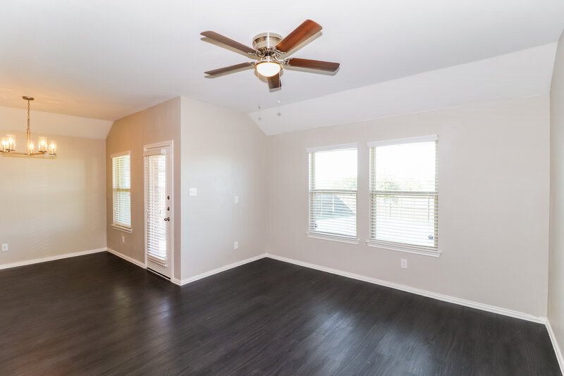 2,495/Mo, 3245 Emerson Rd Forney, TX 75126 Living Room View