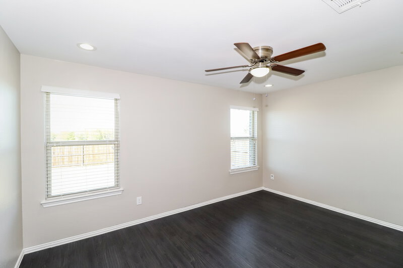 2,495/Mo, 3245 Emerson Rd Forney, TX 75126 Main Bedroom View
