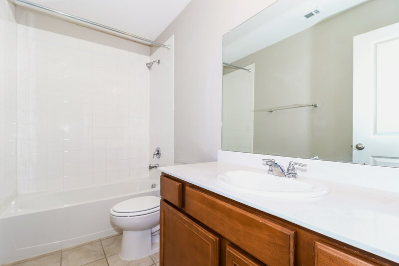 2,495/Mo, 3245 Emerson Rd Forney, TX 75126 Bathroom View