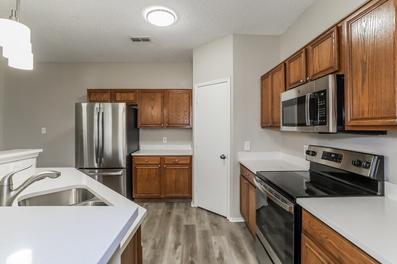 1,985/Mo, 4924 Cape St Fort Worth, TX 76179 Kitchen View