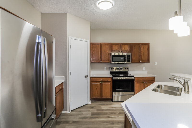 1,985/Mo, 4924 Cape St Fort Worth, TX 76179 Kitchen View 2