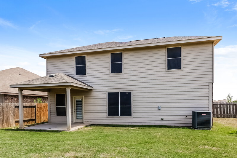 2,540/Mo, 4268 Tower Ln Crowley, TX 76036 Rear View