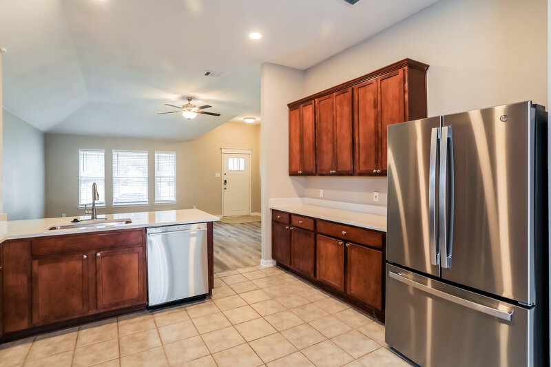 2,270/Mo, 1240 Round Pen Run Haslet, TX 76052 Kitchen View 2
