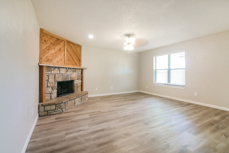2,070/Mo, 933 Lemontree Dr Arlington, TX 76017 Misc View 3