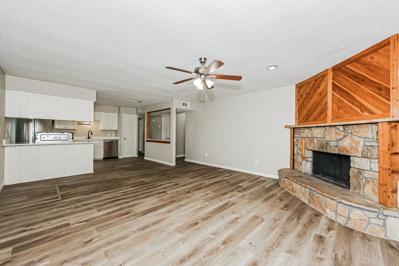 2,075/Mo, 933 Lemontree Dr Arlington, TX 76017 Misc View 3