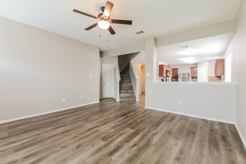 2,185/Mo, 1420 N Houston St Royse City, TX 75189 Living Room View 2