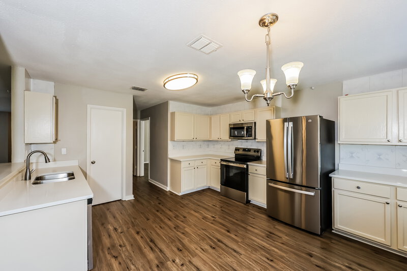 2,300/Mo, 8764 Stonebriar Ln Fort Worth, TX 76123 Dining Room View