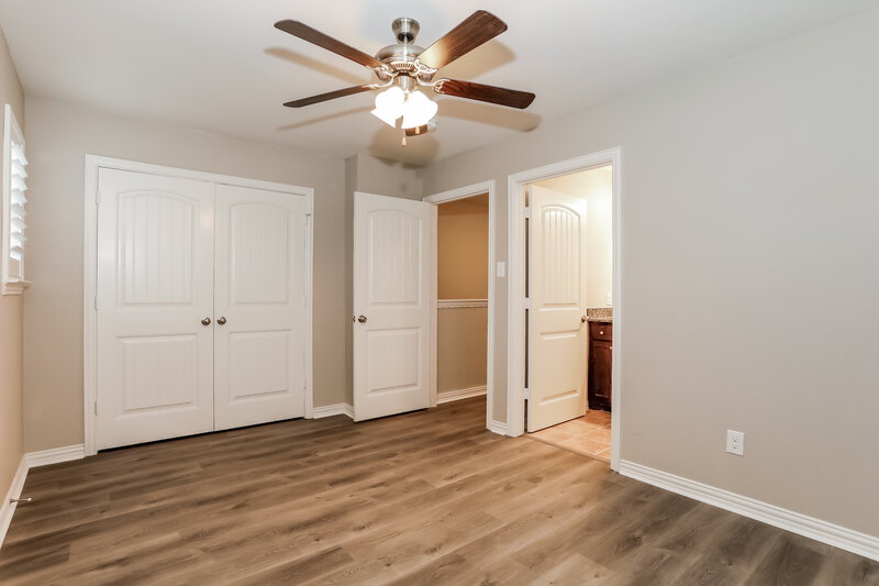 2,235/Mo, 2607 Cypress Point Dr Dallas, TX 75253 Main Bedroom View 2