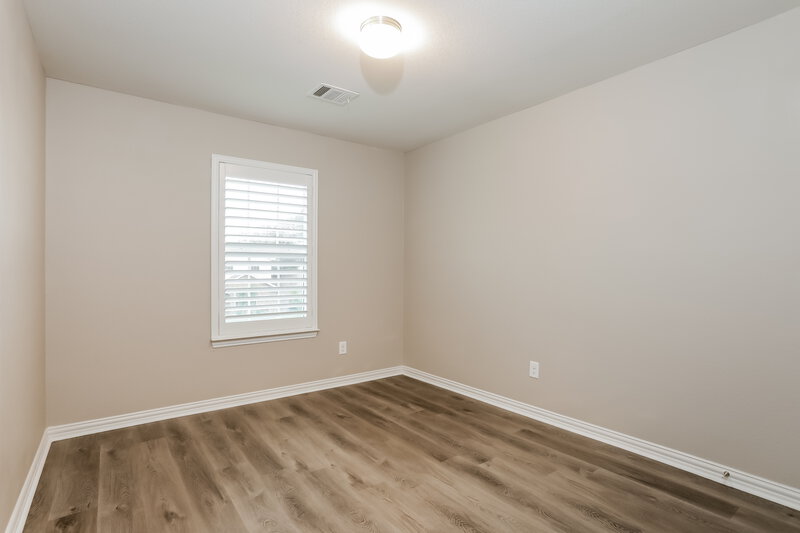 2,235/Mo, 2607 Cypress Point Dr Dallas, TX 75253 Bedroom View 2