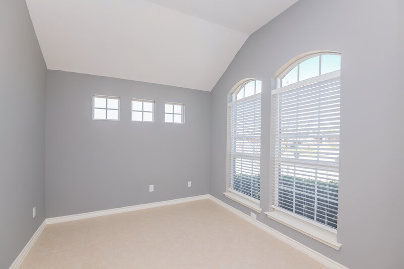 2,415/Mo, 9241 Barbara Dr Fort Worth, TX 76108 Office View