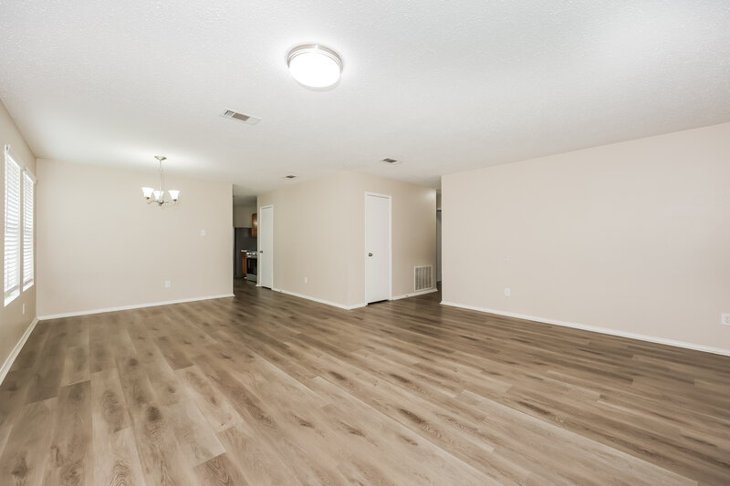 2,065/Mo, 5312 Newcastle Ln Fort Worth, TX 76135 Living Room View