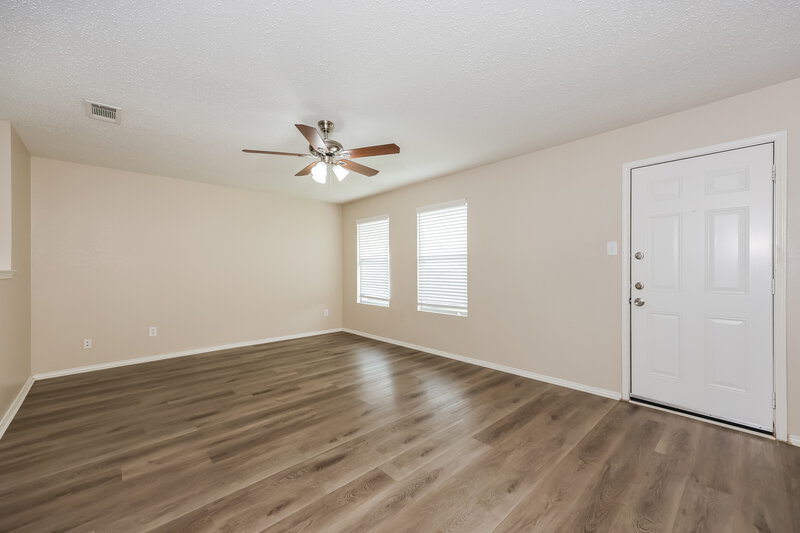 2,065/Mo, 5312 Newcastle Ln Fort Worth, TX 76135 Family Room View