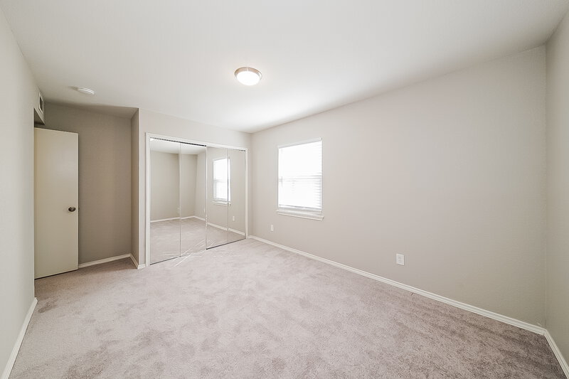2,245/Mo, 6808 Sunnybank Dr Fort Worth, TX 76137 Bedroom View 2