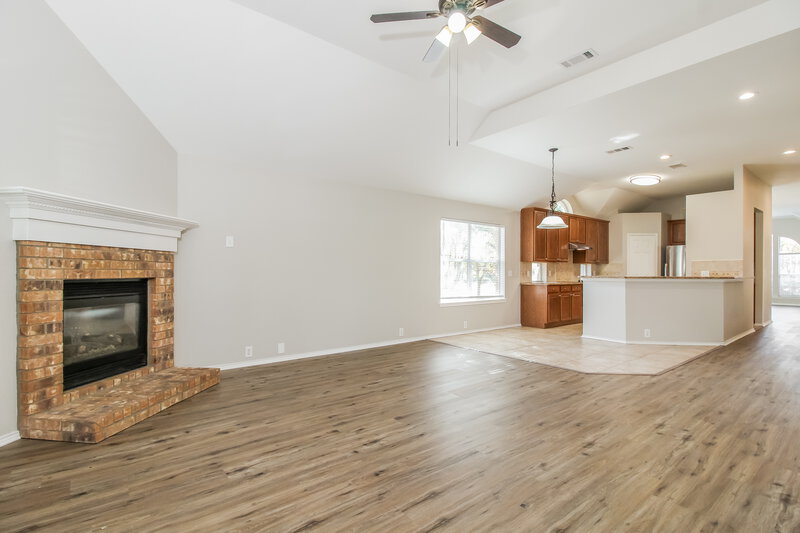 2,770/Mo, 6917 Crenshaw Ln Denton, TX 76210 Living Room View