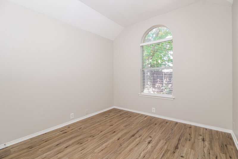 2,770/Mo, 6917 Crenshaw Ln Denton, TX 76210 Bedroom View 2