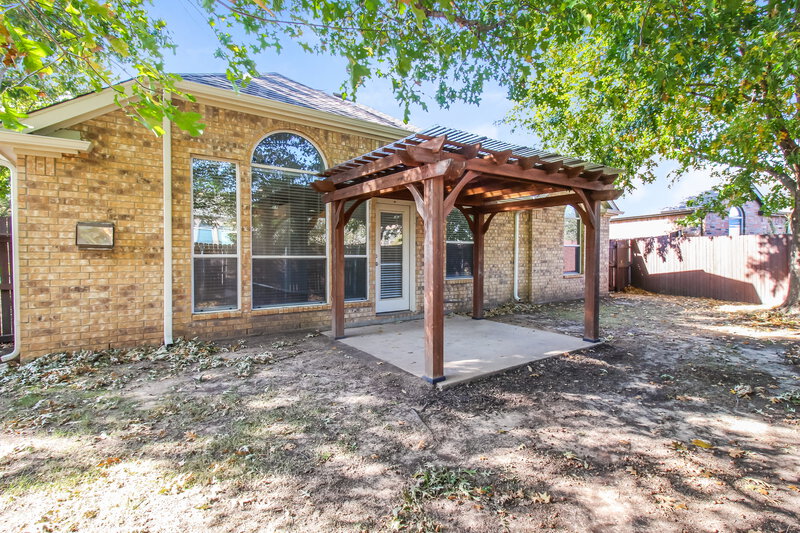 2,770/Mo, 6917 Crenshaw Ln Denton, TX 76210 Rear View