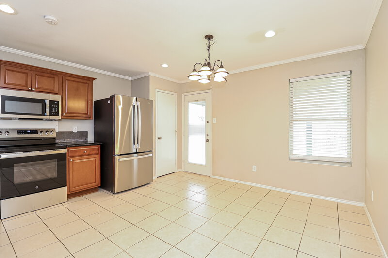 1,885/Mo, 2513 Buffalo Run Burleson, TX 76028 Kitchen View