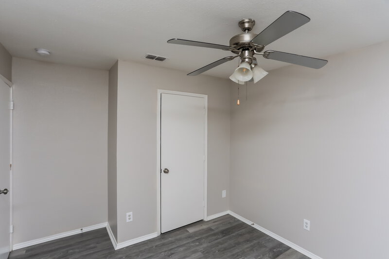 2,040/Mo, 2513 Buffalo Run Burleson, TX 76028 Bedroom View 3