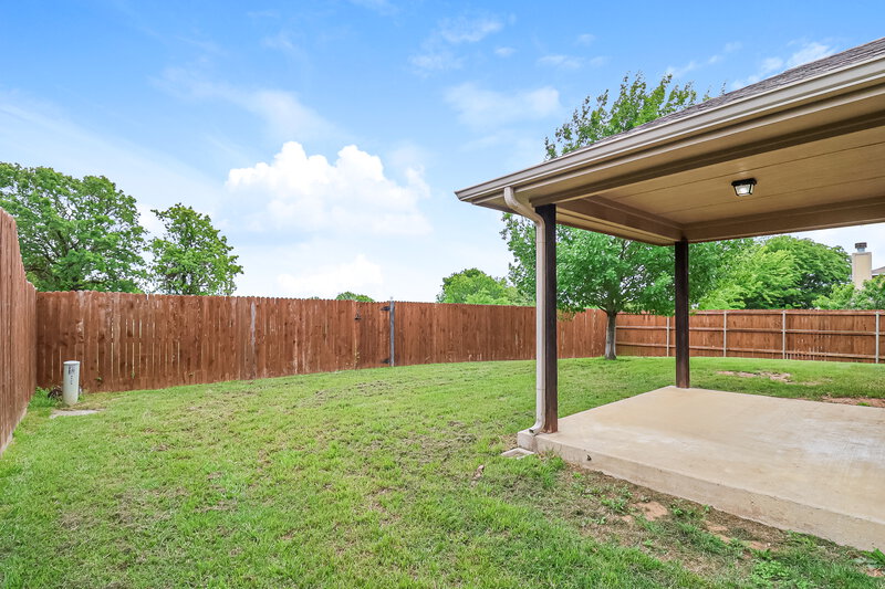 1,885/Mo, 2513 Buffalo Run Burleson, TX 76028 Rear View