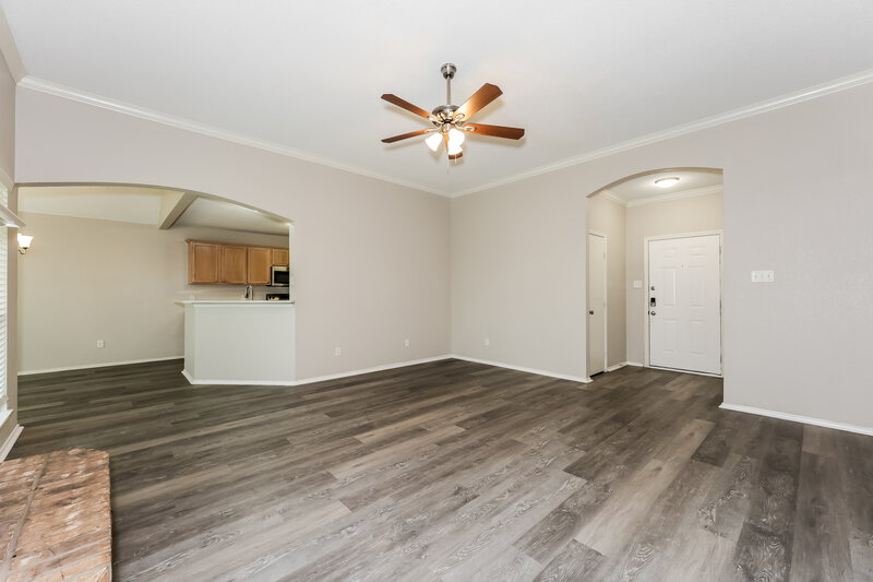 1,960/Mo, 721 Mesa Vista Dr Crowley, TX 76036 Living Room View 3
