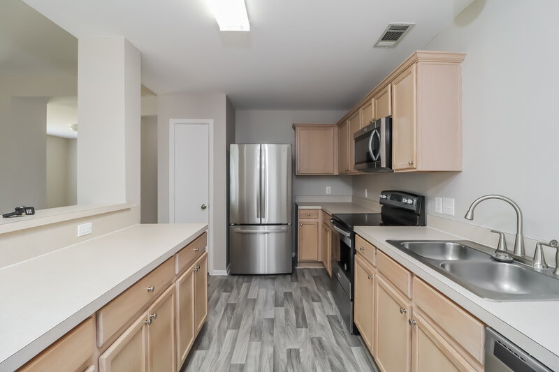 2,455/Mo, 718 Reindeer Dr Midlothian, TX 76065 Kitchen View
