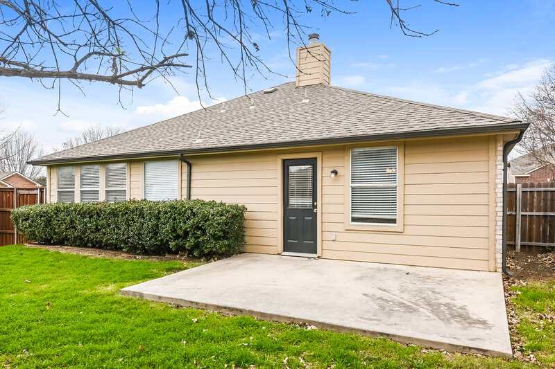 2,060/Mo, 3500 Lasso Rd Roanoke, TX 76262 Rear View