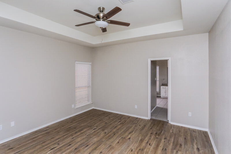 2,480/Mo, 1721 Windmire Dr Mesquite, TX 75181 Main Bedroom View