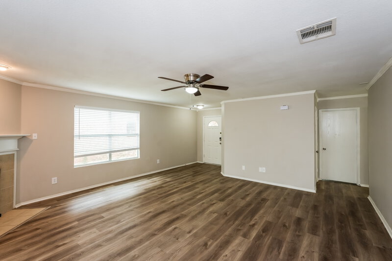 2,305/Mo, 2108 Biggs St Fort Worth, TX 76177 Living Room View 2