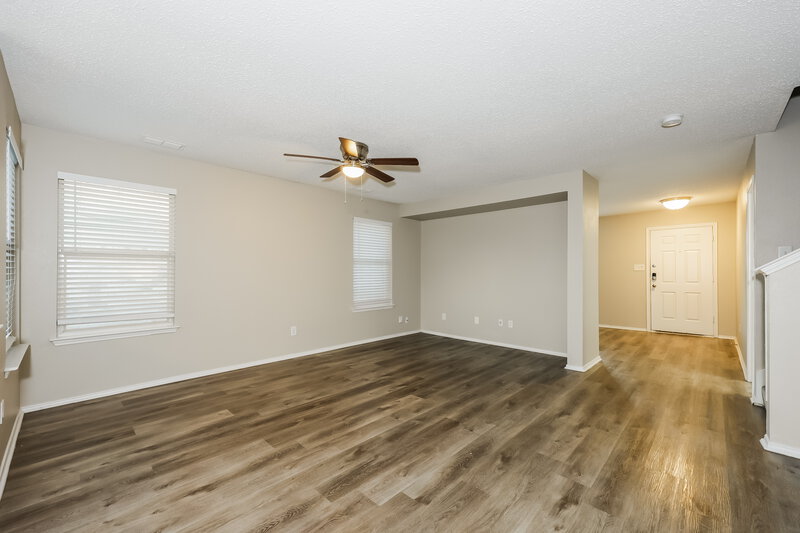 2,445/Mo, 2616 Big Spring Dr Fort Worth, TX 76120 Living Room View