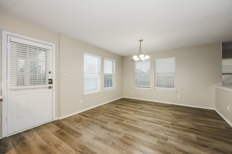 2,445/Mo, 2616 Big Spring Dr Fort Worth, TX 76120 Dining Room View