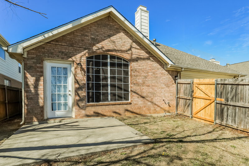 2,440/Mo, 7800 Park Run Rd Fort Worth, TX 76137 Rear View