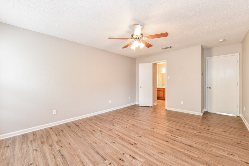2,370/Mo, 848 Meadowlark Dr Saginaw, TX 76131 Main Bedroom View 2