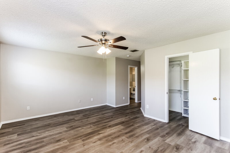 2,165/Mo, 1618 Danbury Dr Garland, TX 75040 Main Bedroom View 2